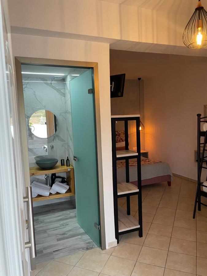Studios River بوتوس المظهر الخارجي الصورة